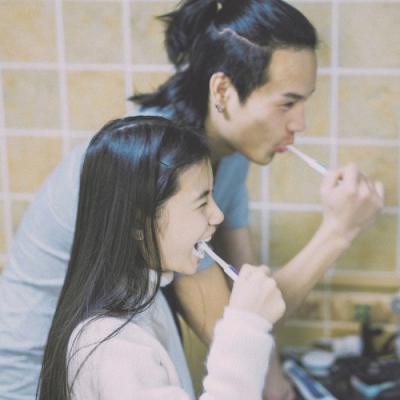 微信情侣头像双人头两张一对图片