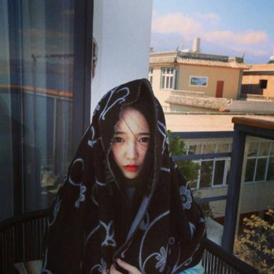 女生高冷气质真人头像