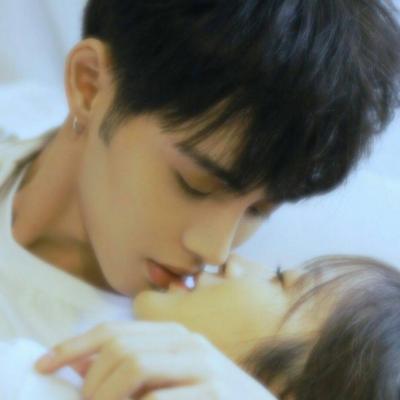 甜蜜恋人头像图片两张一对