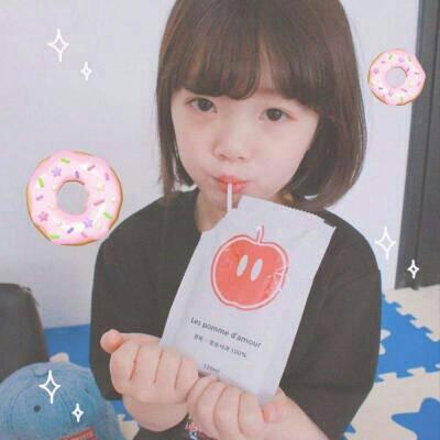 天真可爱小女孩真人头像