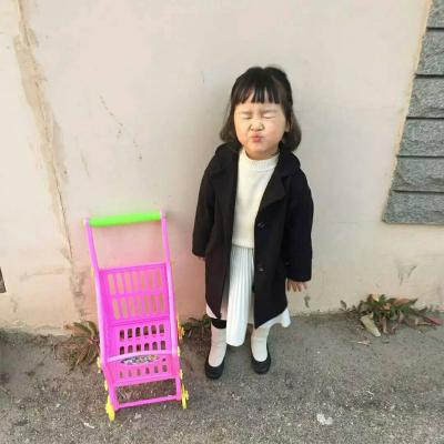 呆萌可爱的权律二搞笑头像图片