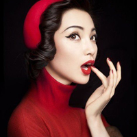 女生高冷烈焰红唇女王范头像