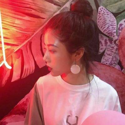 霸气真人高清好看的女神高冷头像