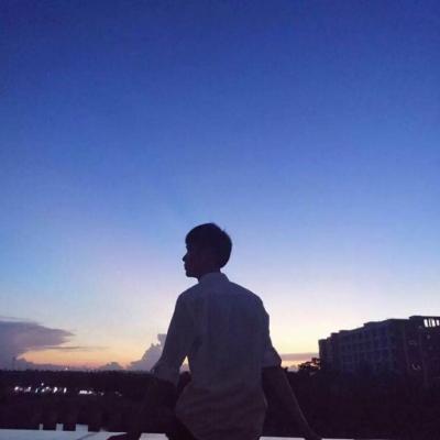 风景唯美人物情侣头像一对两张图片