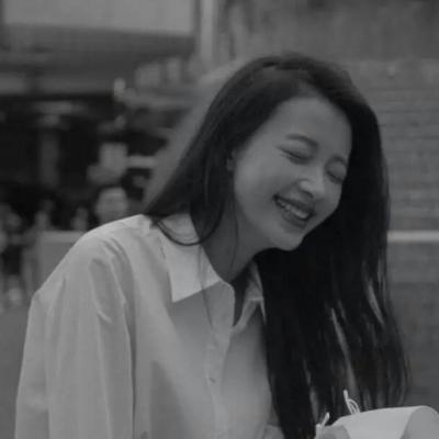 黑白头像女生冷酷霸气高冷图片