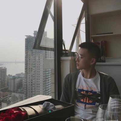 情侣头像真人版高清一男一女图片