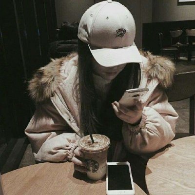 真人单张一男一女唯美清新情侣头像