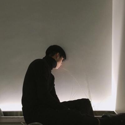 风景唯美人物情侣头像一对两张图片