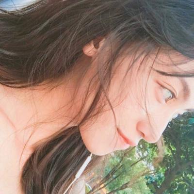 女生高冷气质真人头像