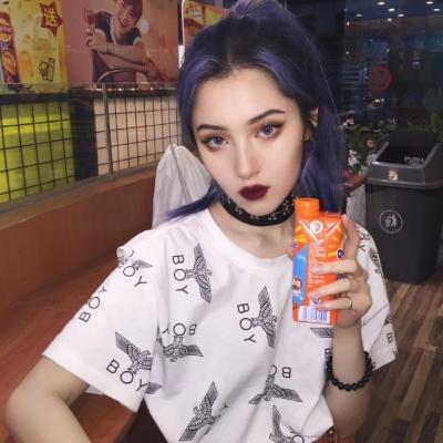 女生超酷霸气高冷高清好看的头像