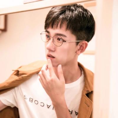 唯美小清新高清头像男