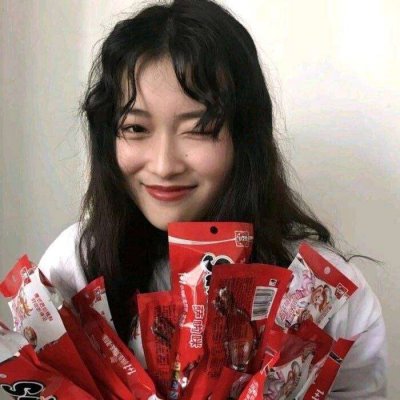 漂亮好看的妹子高清qq头像图片