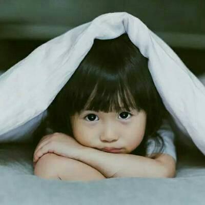 天真可爱小女孩真人头像