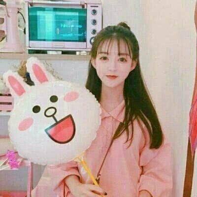 少女心头像粉色真人