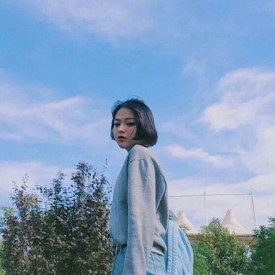 真人单张一男一女唯美清新情侣头像