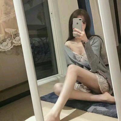 女生身材照头像