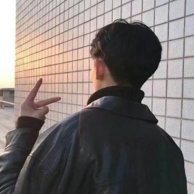 帅哥头像高清冷酷一个人图片