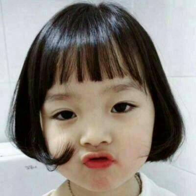 天真可爱小女孩真人头像
