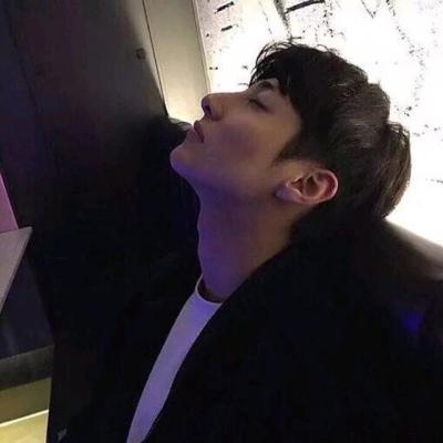 微信超帅超酷男生头像图片