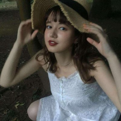 有个性的头像女生高清真人图片