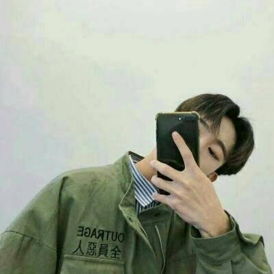 QQ头像帅气男头手机控图片