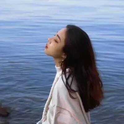 女生唯美清新头像蓝色系图片