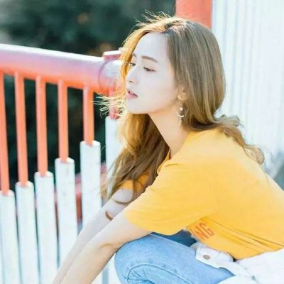 中国清纯长发女生头像唯美图片