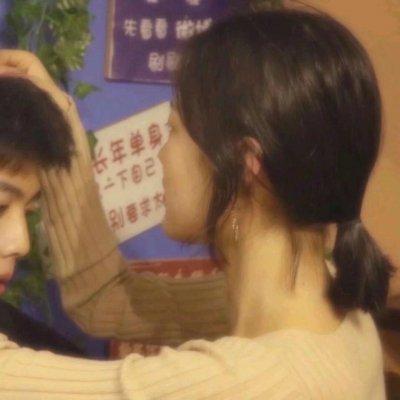 情侣头像甜蜜温馨的情头真人图片