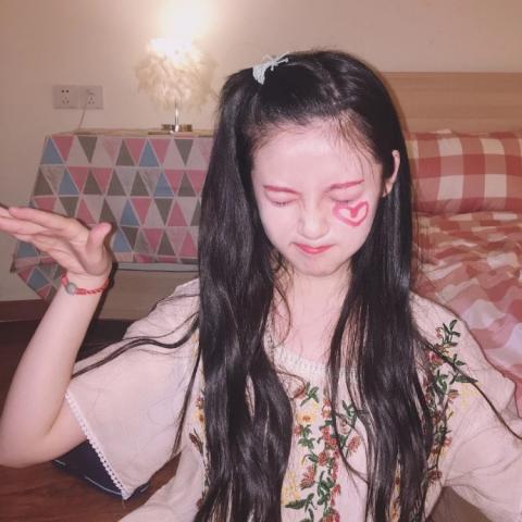 可爱女生萌萌头像真人图片