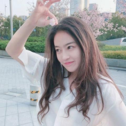 可爱女生萌萌头像真人图片