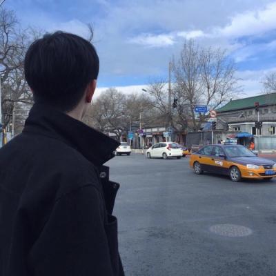 帅哥成熟头像霸气冷酷帅气图片