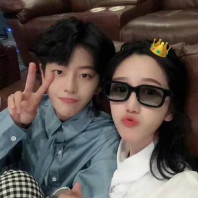 无水印高清真人情侣头像图片