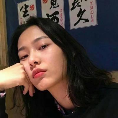 头像女背影或侧面唯美伤感意境