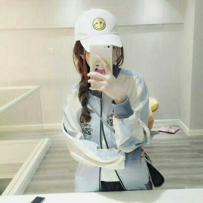 微信头像帽子女头图片