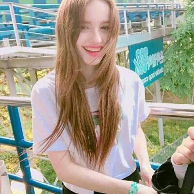 欧美头像ins高级质感女头时尚图片
