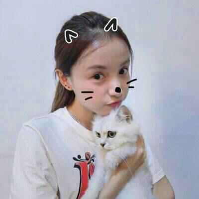 微信带猫头像女