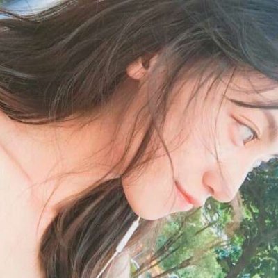 头像女生搞怪高清图片