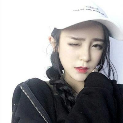 微信头像帽子女头图片
