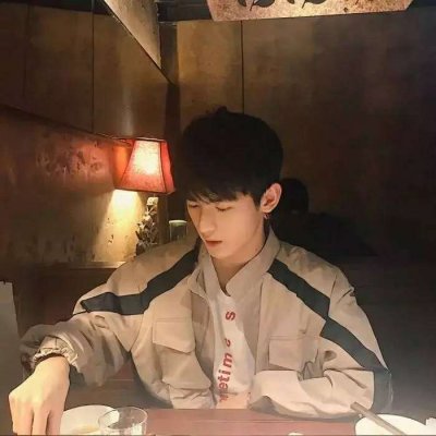 网图男生头像小清新文艺范