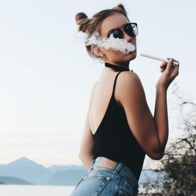 微信头像女生气质唯美欧美图片