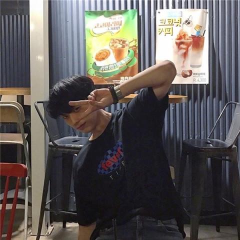 快手头像清晰480x480男生
