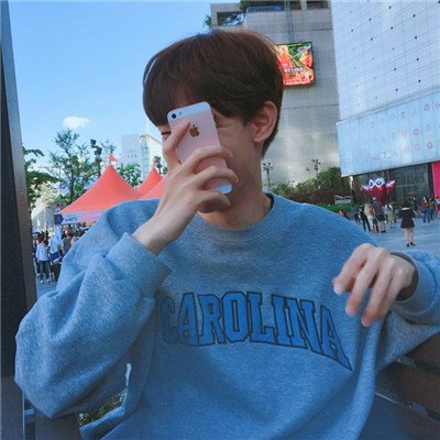 蓝色干净头像男生高清帅气图片