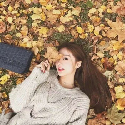 中国清纯长发女生头像唯美图片
