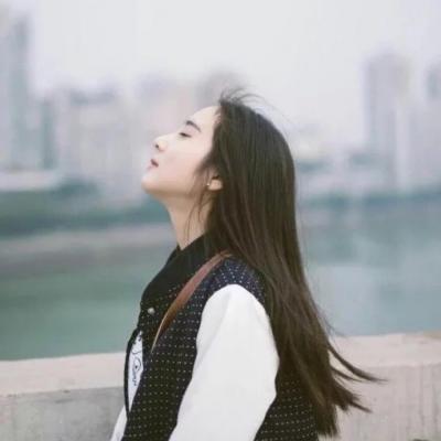 微信头像女长发背影