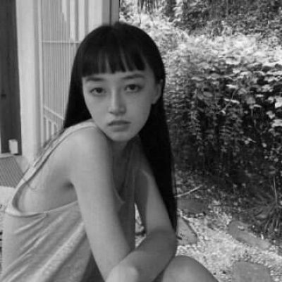 伤感黑白头像女生冷淡图片