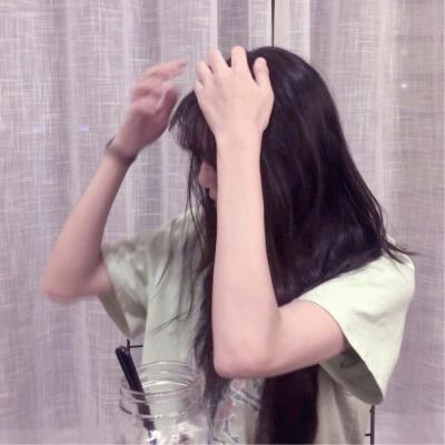可爱傻傻的女生头像真人图片