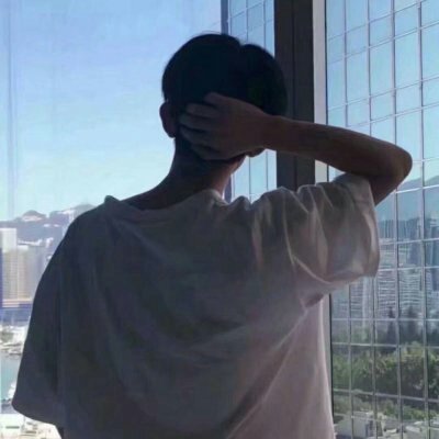 qq头像蓝色系男生真人帅气图片
