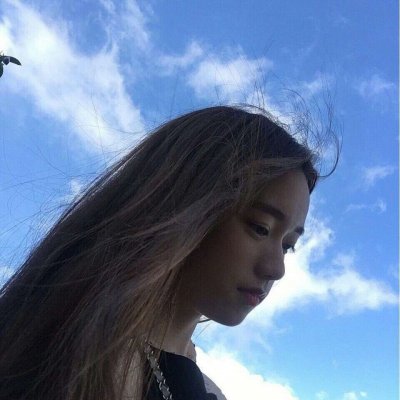 蓝色调小清新女头