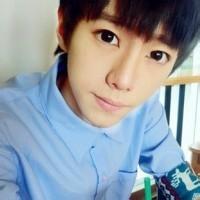 头像男15岁帅哥
