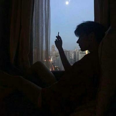 头像高级小众男生意境图片